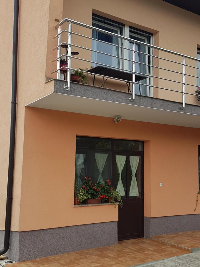 Studio Apartman Maria 卡维勒 外观 照片
