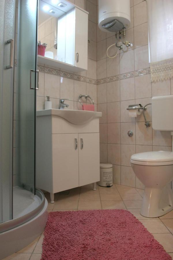 Studio Apartman Maria 卡维勒 外观 照片